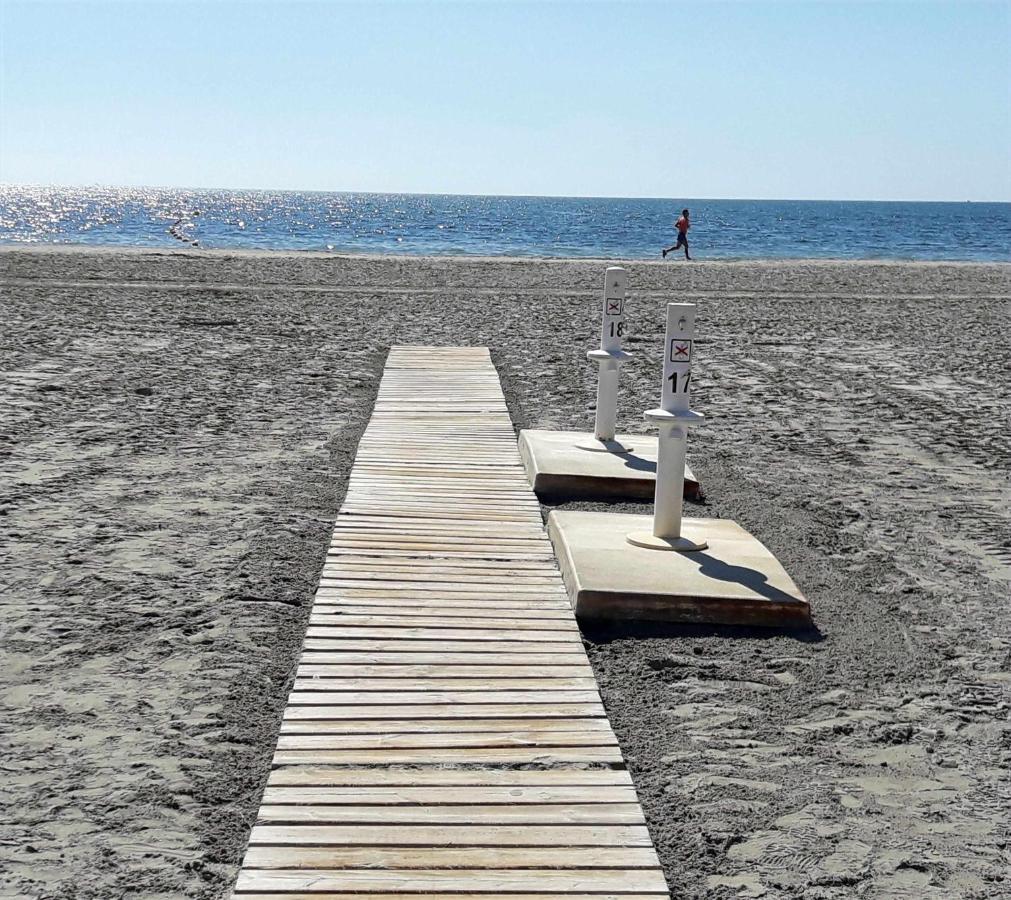Bungalow Altea 16 En サンタ・ポラ エクステリア 写真